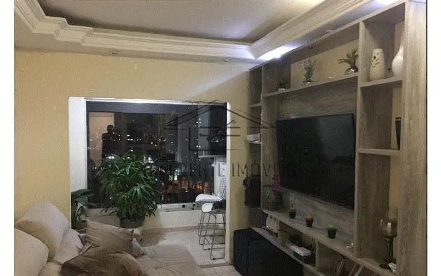 Foto 1 de Apartamento com 3 Quartos à venda, 73m² em Vila Matilde, São Paulo