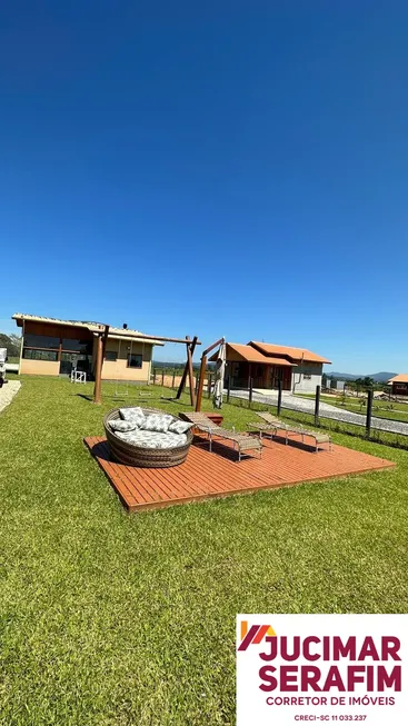 Foto 1 de Fazenda/Sítio com 1 Quarto à venda, 2000m² em , Canelinha