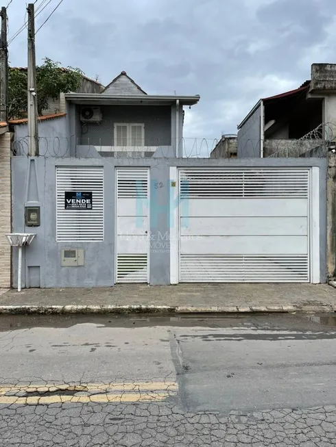 Foto 1 de Casa com 3 Quartos à venda, 175m² em Jardim Márcia, Suzano