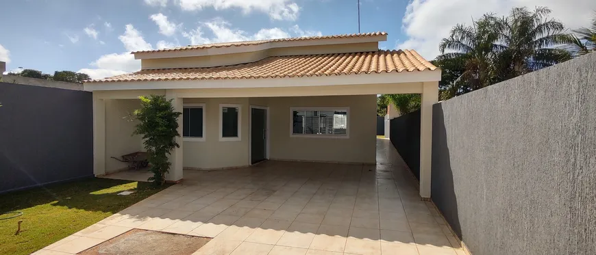 Foto 1 de Casa de Condomínio com 3 Quartos à venda, 240m² em Setor Habitacional Vicente Pires, Brasília