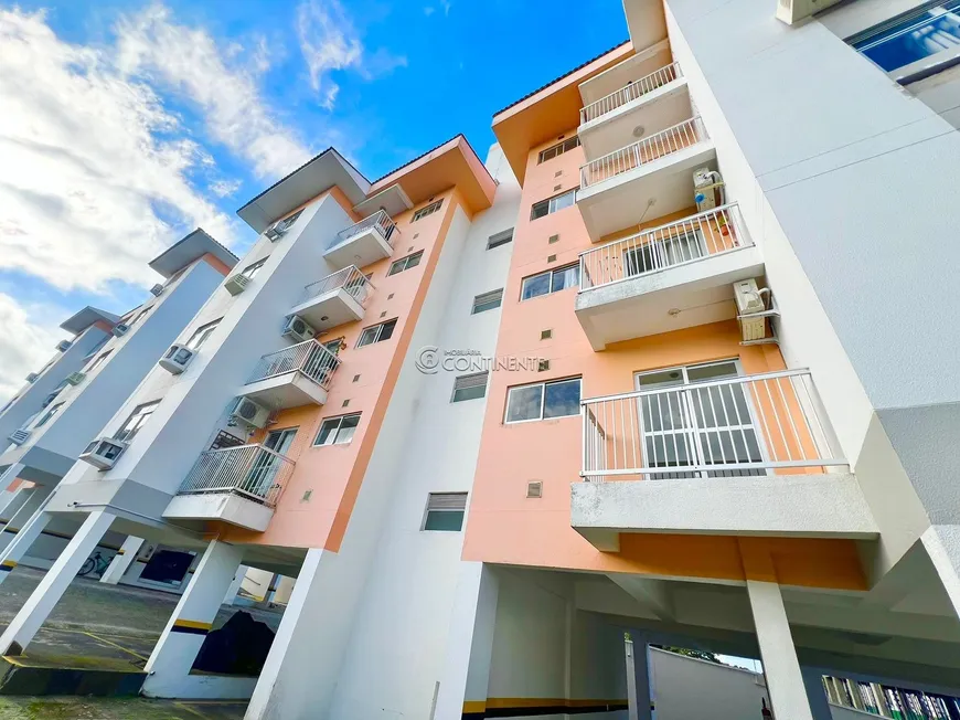 Foto 1 de Apartamento com 2 Quartos à venda, 52m² em Estreito, Florianópolis