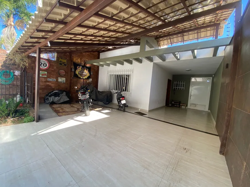 Foto 1 de Casa com 3 Quartos à venda, 200m² em Iporanga, Sete Lagoas