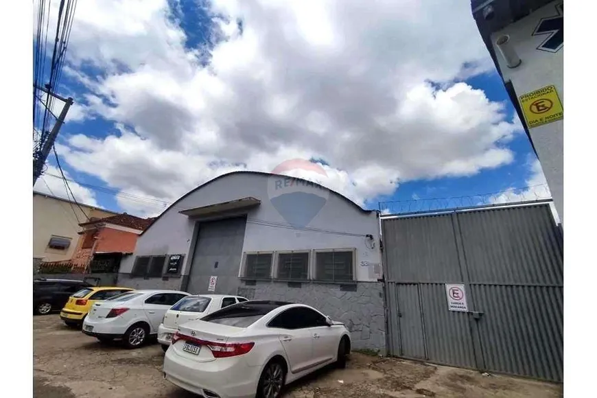 Foto 1 de Galpão/Depósito/Armazém para alugar, 800m² em Costa Carvalho, Juiz de Fora