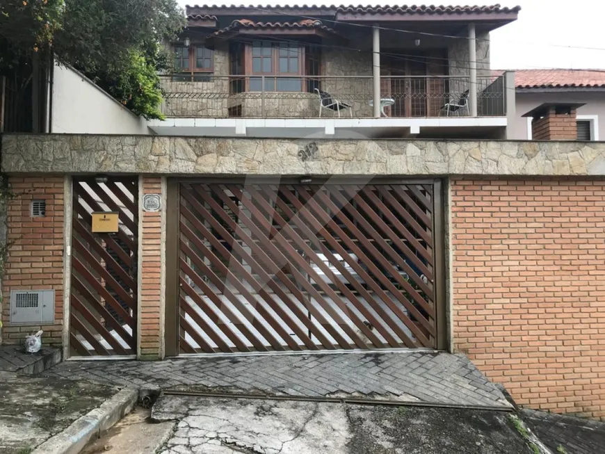 Foto 1 de Sobrado com 4 Quartos à venda, 280m² em Horto Florestal, São Paulo
