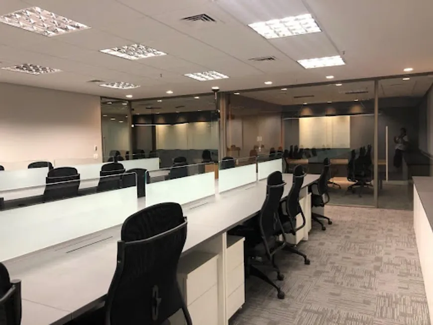 Foto 1 de Sala Comercial para alugar, 215m² em Vila Olímpia, São Paulo