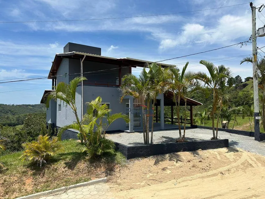 Foto 1 de Casa de Condomínio com 2 Quartos à venda, 200m² em Sul do Rio, Santo Amaro da Imperatriz