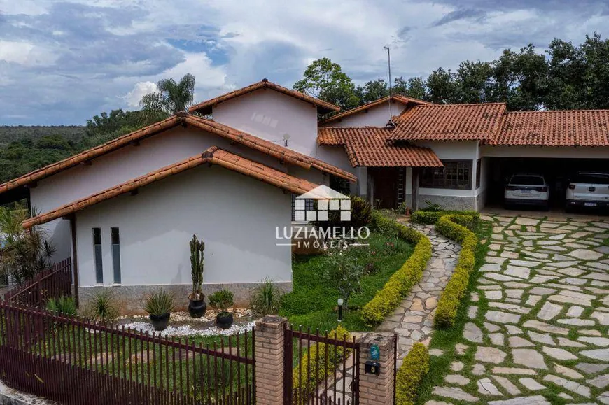 Foto 1 de Casa com 5 Quartos à venda, 452m² em Park Way , Brasília