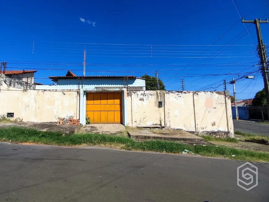 Foto 1 de Casa com 3 Quartos à venda, 215m² em Vila Operária, Teresina