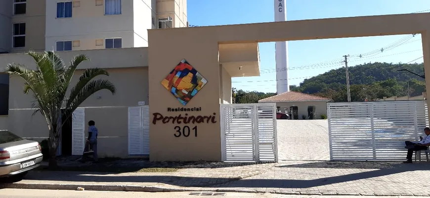 Foto 1 de Apartamento com 2 Quartos para alugar, 48m² em Maria Paula, São Gonçalo
