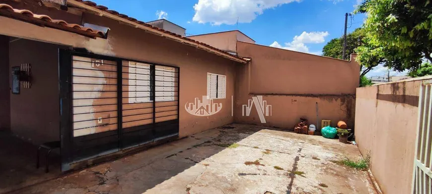 Foto 1 de Casa com 2 Quartos à venda, 100m² em Taroba, Londrina