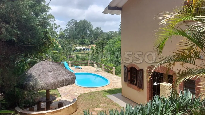 Foto 1 de Fazenda/Sítio com 3 Quartos à venda, 5000m² em Curral, Ibiúna