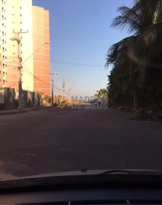 Foto 1 de Lote/Terreno à venda, 1950m² em Manoel Dias Branco, Fortaleza