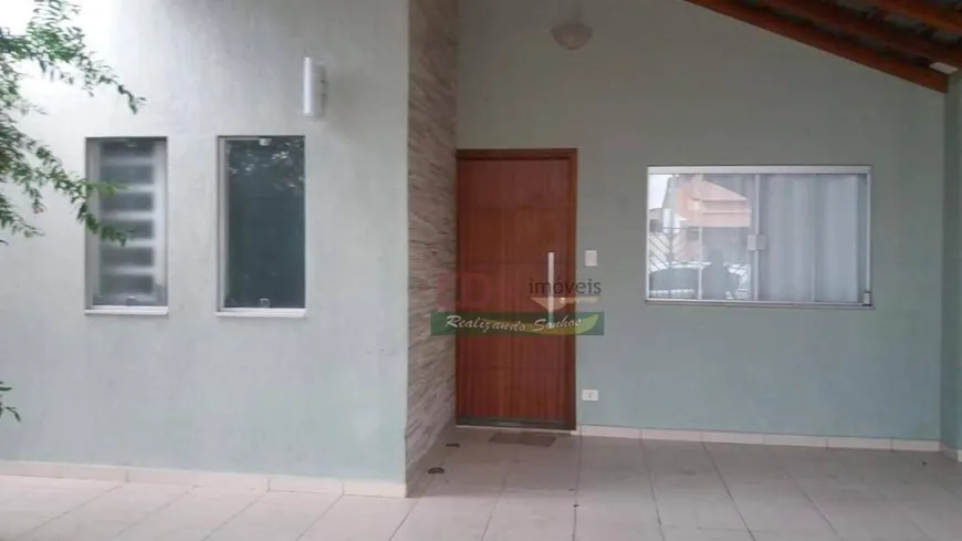 Foto 1 de Casa com 3 Quartos à venda, 124m² em Residencial Parque das Palmeiras, Pindamonhangaba