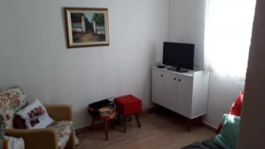 Foto 1 de Apartamento com 2 Quartos à venda, 42m² em Vila Aprazivel, Jacareí