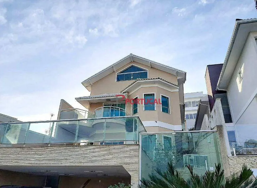 Foto 1 de Casa com 3 Quartos à venda, 288m² em Vale dos Cristais, Macaé
