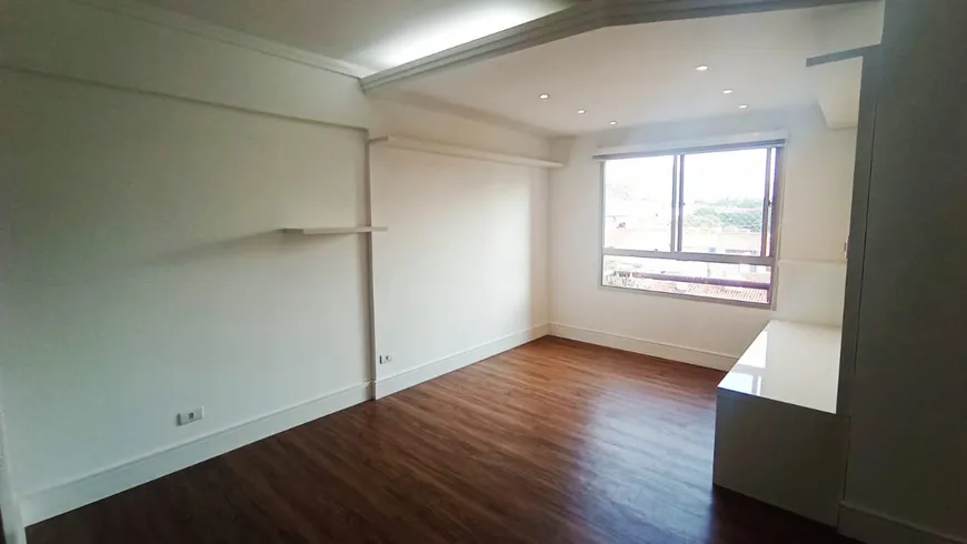 Foto 1 de Apartamento com 2 Quartos para alugar, 68m² em Jardim Ester, São Paulo