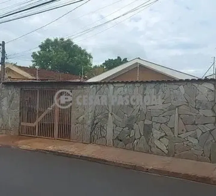 Foto 1 de Casa com 2 Quartos à venda, 128m² em Presidente Dutra II, Ribeirão Preto