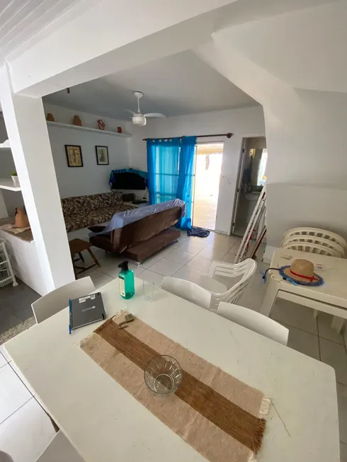 Foto 1 de Casa com 3 Quartos à venda, 110m² em Praia do Flamengo, Salvador