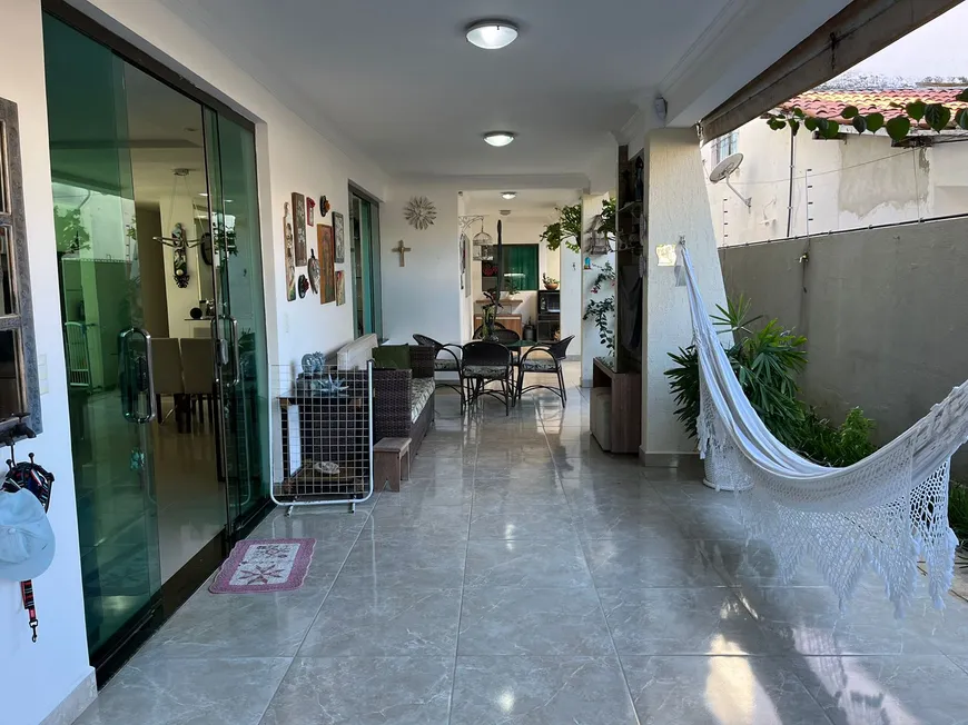 Foto 1 de Casa com 3 Quartos à venda, 150m² em Candeias, Jaboatão dos Guararapes