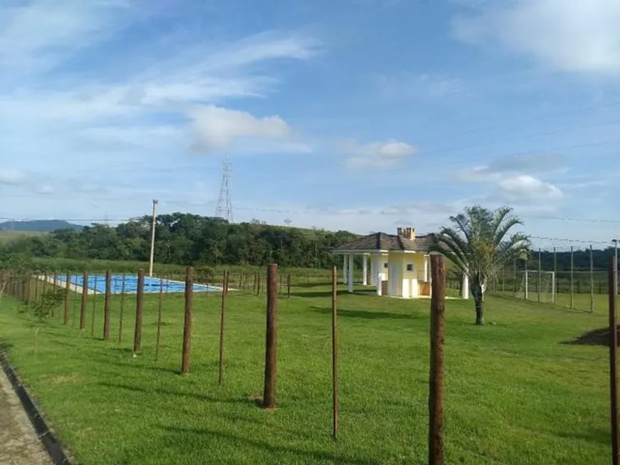 Foto 1 de Lote/Terreno à venda, 200m² em Vale das Palmeiras, Macaé