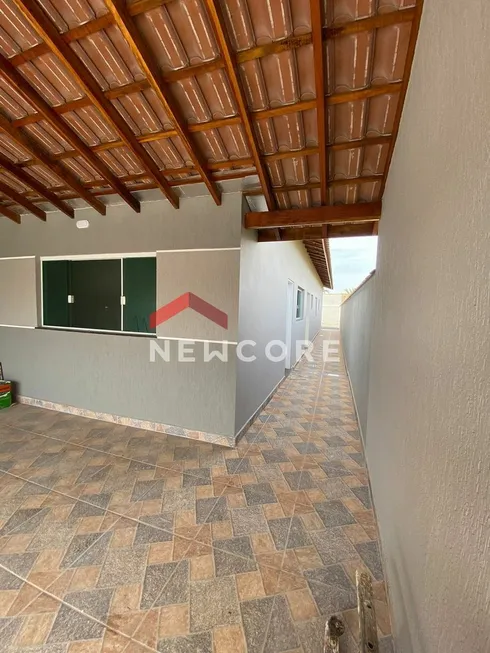 Foto 1 de Casa com 2 Quartos à venda, 95m² em Nova Peruíbe, Peruíbe