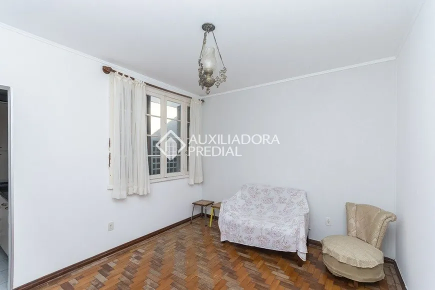 Foto 1 de Apartamento com 2 Quartos à venda, 46m² em Auxiliadora, Porto Alegre