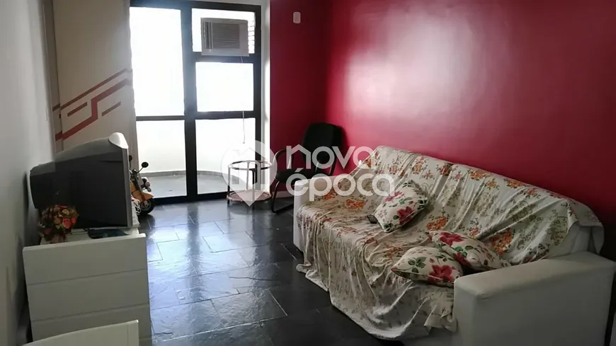 Foto 1 de Apartamento com 2 Quartos à venda, 70m² em Barra da Tijuca, Rio de Janeiro