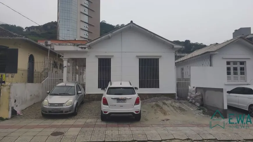 Foto 1 de Casa com 1 Quarto para alugar, 90m² em Centro, Florianópolis