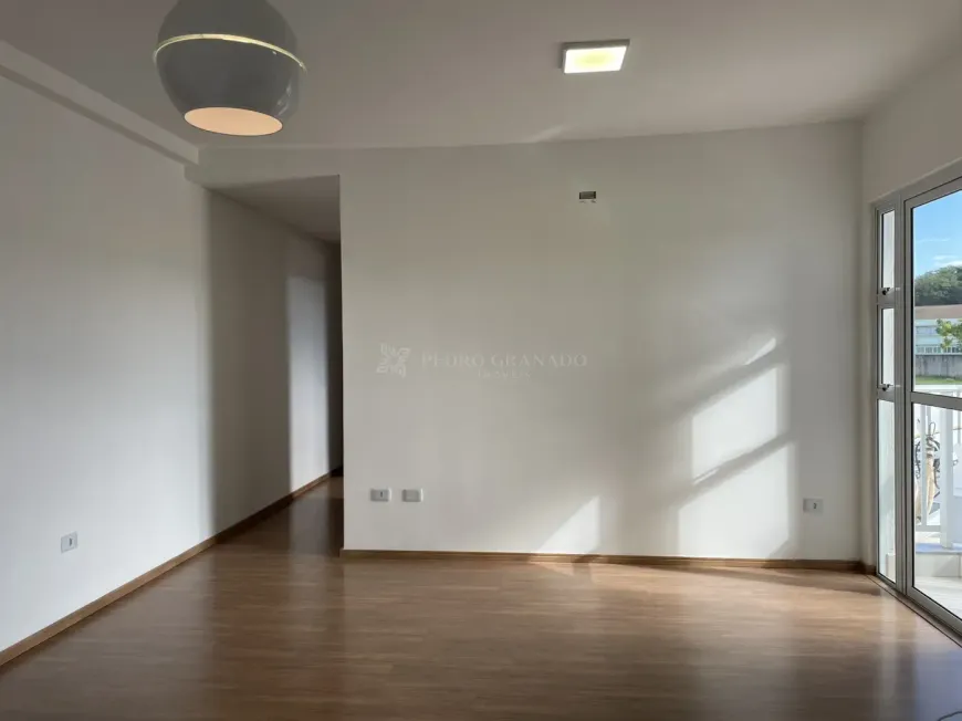 Foto 1 de Apartamento com 2 Quartos para alugar, 54m² em Jardim Santa Rosa, Maringá