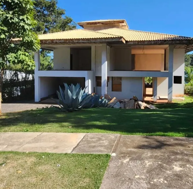 Foto 1 de Casa de Condomínio com 5 Quartos à venda, 940m² em Residencial Aldeia do Vale, Goiânia