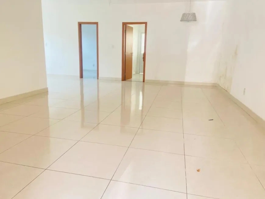 Foto 1 de Casa com 2 Quartos à venda, 75m² em Candeal, Salvador