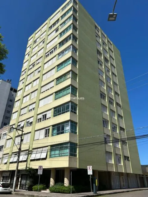 Foto 1 de Apartamento com 3 Quartos à venda, 225m² em Centro, Pelotas