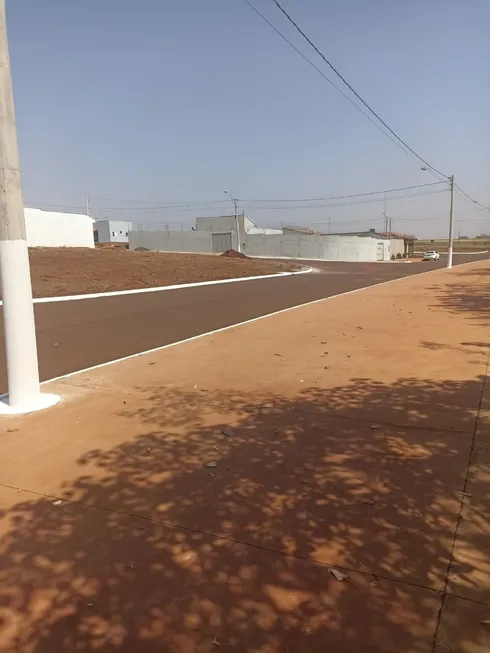 Foto 1 de Lote/Terreno com 1 Quarto à venda, 200m² em Cruz das Posses, Sertãozinho