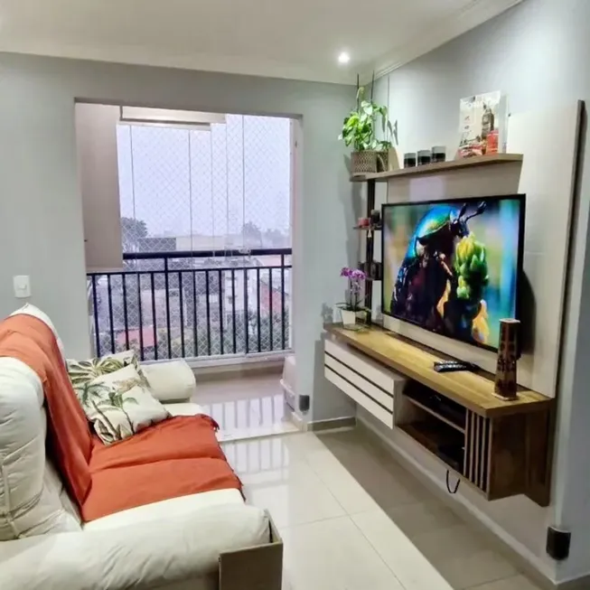 Foto 1 de Apartamento com 2 Quartos à venda, 55m² em Vila Ivone, São Paulo