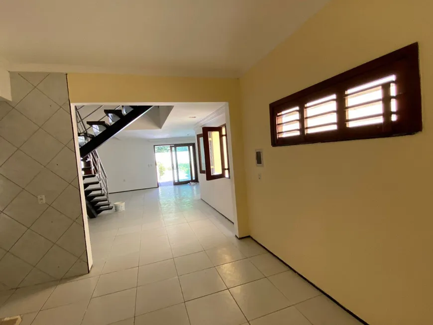 Foto 1 de Casa de Condomínio com 4 Quartos à venda, 280m² em Centro, Eusébio