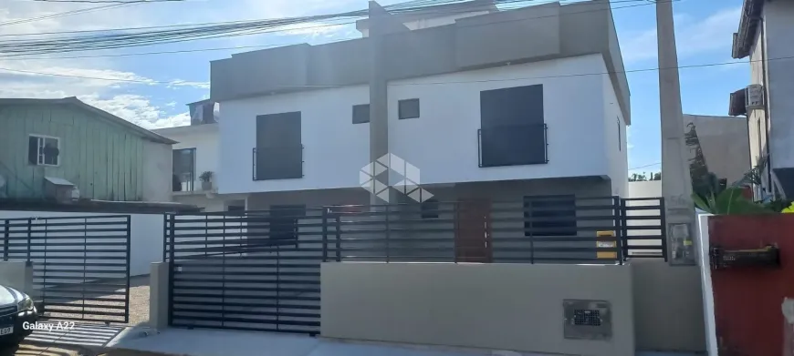 Foto 1 de Casa com 4 Quartos à venda, 148m² em Rio Tavares, Florianópolis