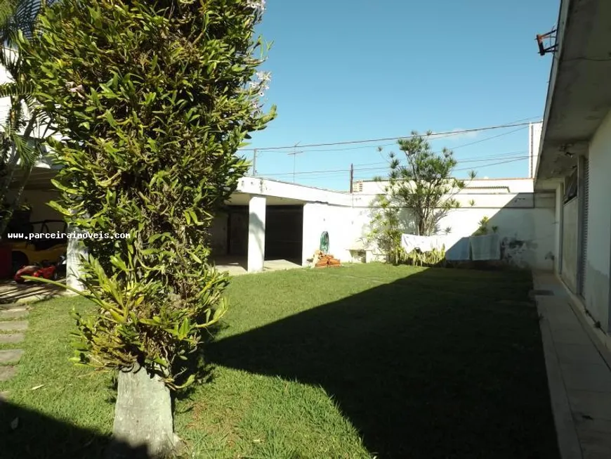 Foto 1 de Casa com 3 Quartos à venda, 445m² em Centro, Mogi das Cruzes