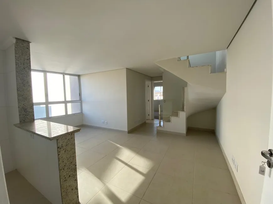 Foto 1 de Cobertura com 2 Quartos à venda, 114m² em João Pinheiro, Belo Horizonte