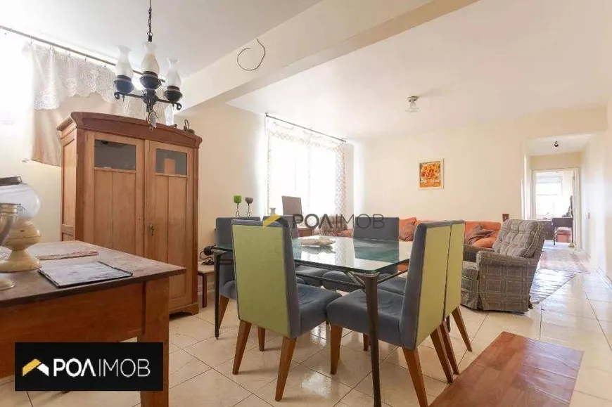 Foto 1 de Apartamento com 2 Quartos para alugar, 80m² em Mont' Serrat, Porto Alegre