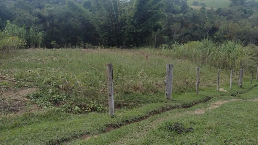 Foto 1 de Fazenda/Sítio à venda, 30000m² em Zona Rural, Entre Rios de Minas