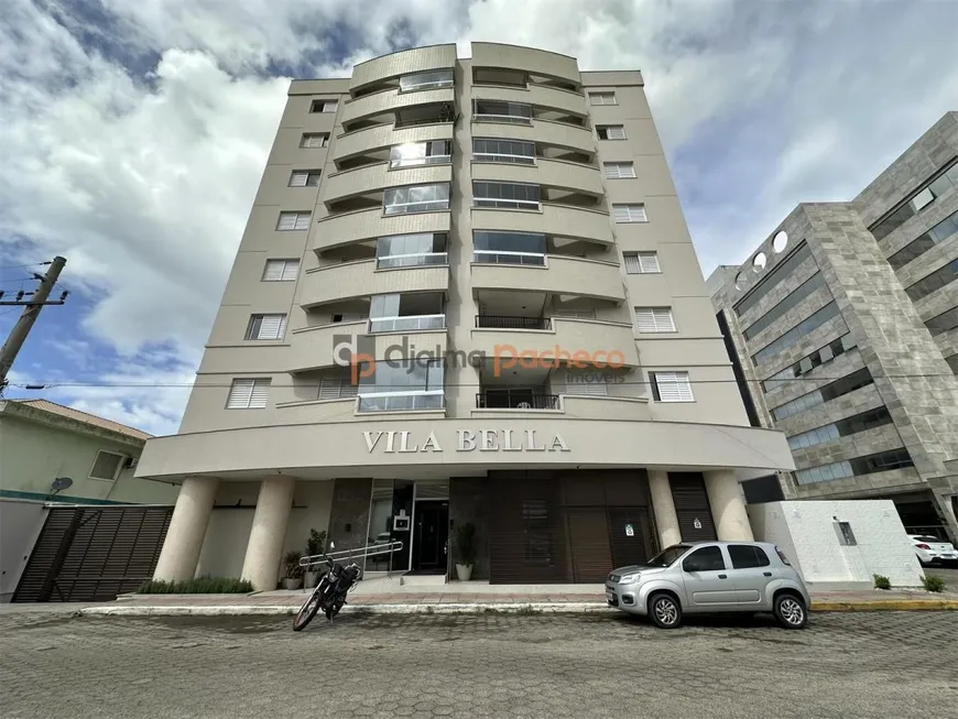 Foto 1 de Apartamento com 2 Quartos à venda, 81m² em Centro, Imbituba