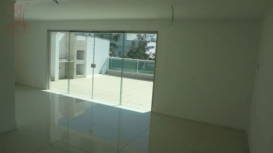 Foto 1 de Cobertura com 3 Quartos à venda, 180m² em Recreio Dos Bandeirantes, Rio de Janeiro