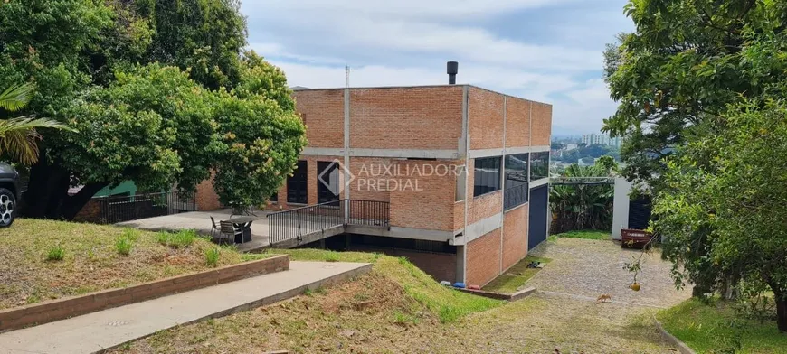 Foto 1 de Galpão/Depósito/Armazém à venda, 429m² em Rondônia, Novo Hamburgo