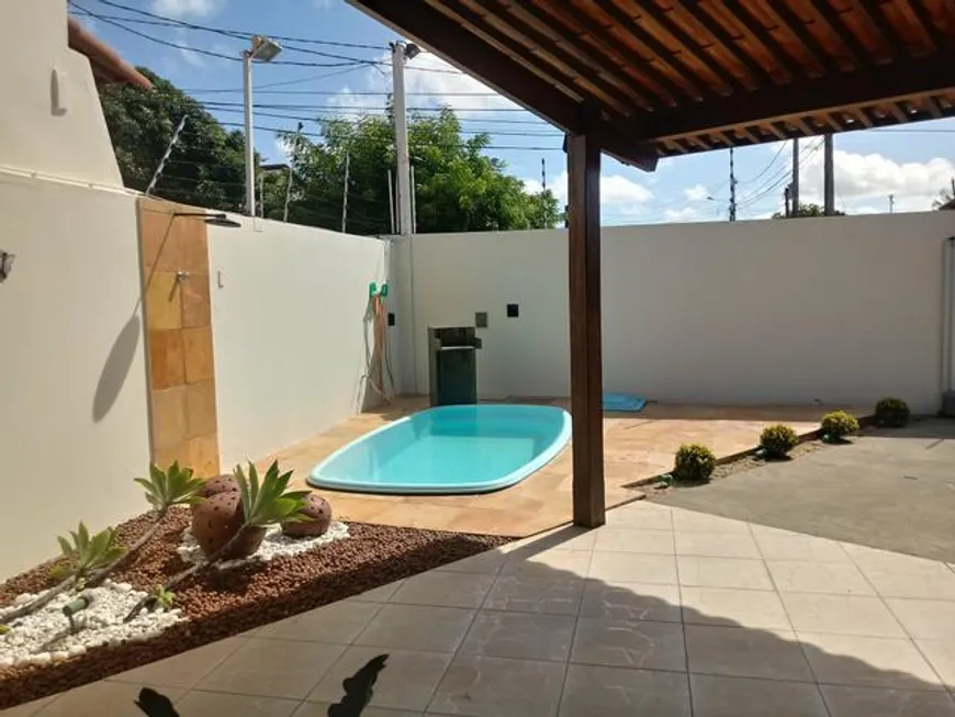 Foto 1 de Casa com 4 Quartos à venda, 140m² em Parque São Benedito, Santa Isabel