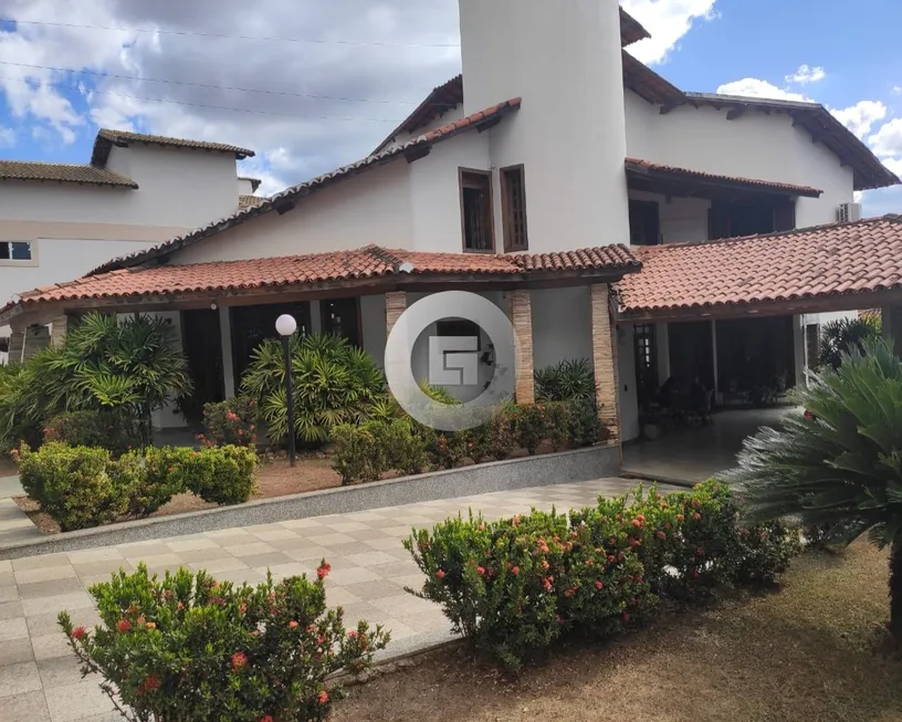 Foto 1 de Casa com 5 Quartos para alugar, 718m² em Jardim São Luiz, Montes Claros