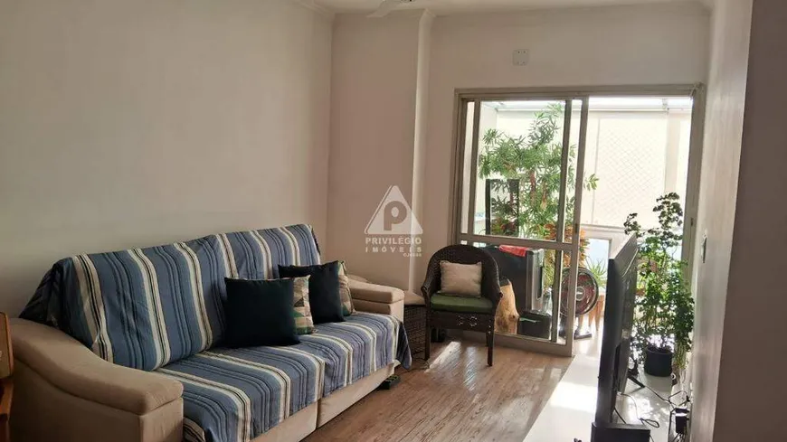 Foto 1 de Apartamento com 2 Quartos à venda, 100m² em Barra da Tijuca, Rio de Janeiro