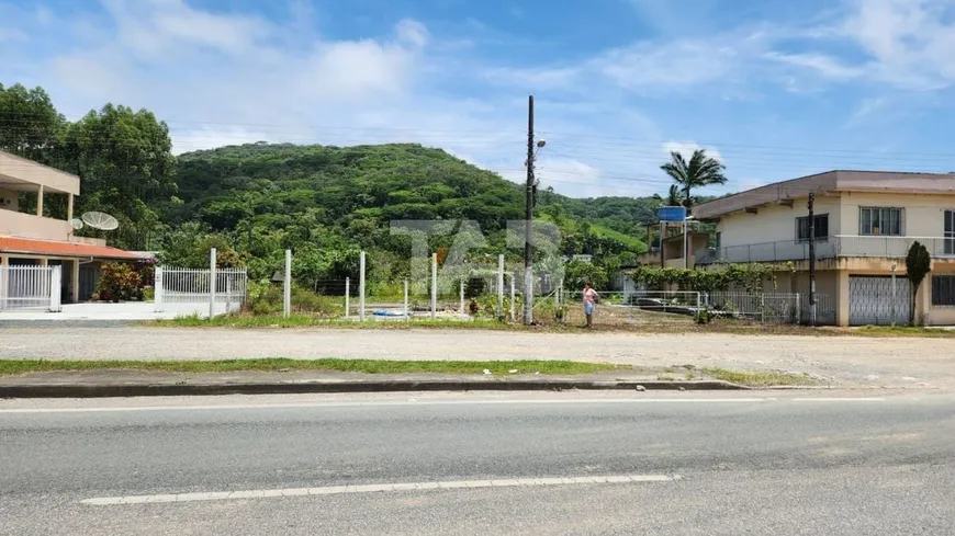 Foto 1 de Lote/Terreno à venda, 2192m² em , Penha