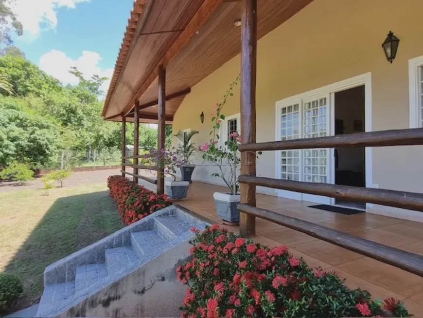 Foto 1 de Fazenda/Sítio com 5 Quartos à venda, 330m² em , Altinópolis