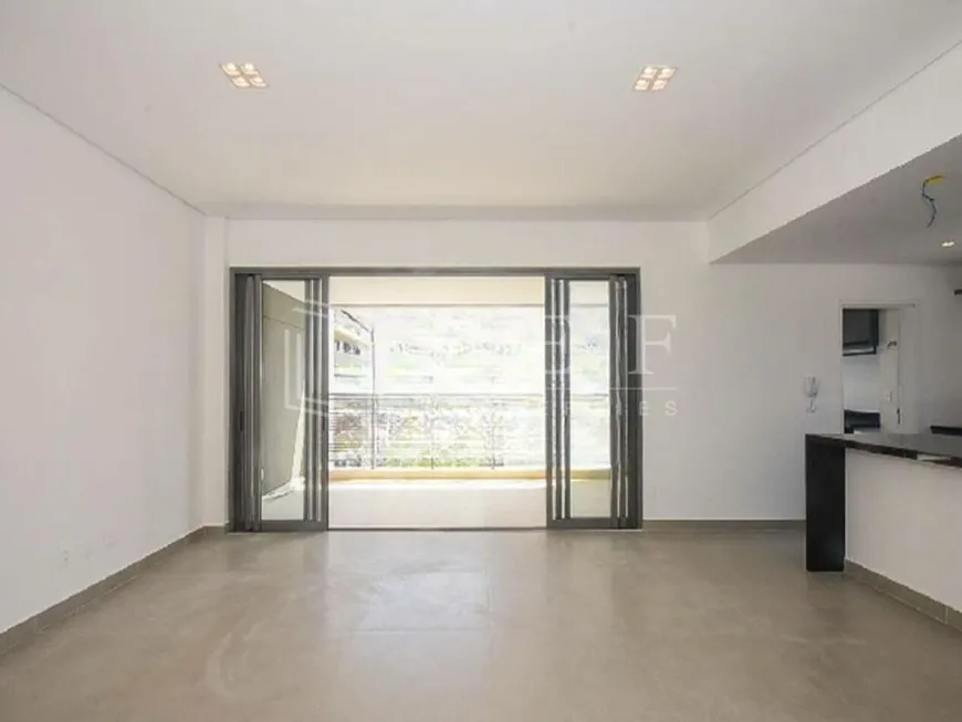 Foto 1 de Apartamento com 3 Quartos para venda ou aluguel, 140m² em Vila Nova Conceição, São Paulo