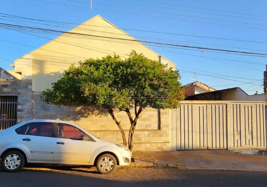 Foto 1 de Casa com 5 Quartos à venda, 352m² em Vila Xavier, Araraquara